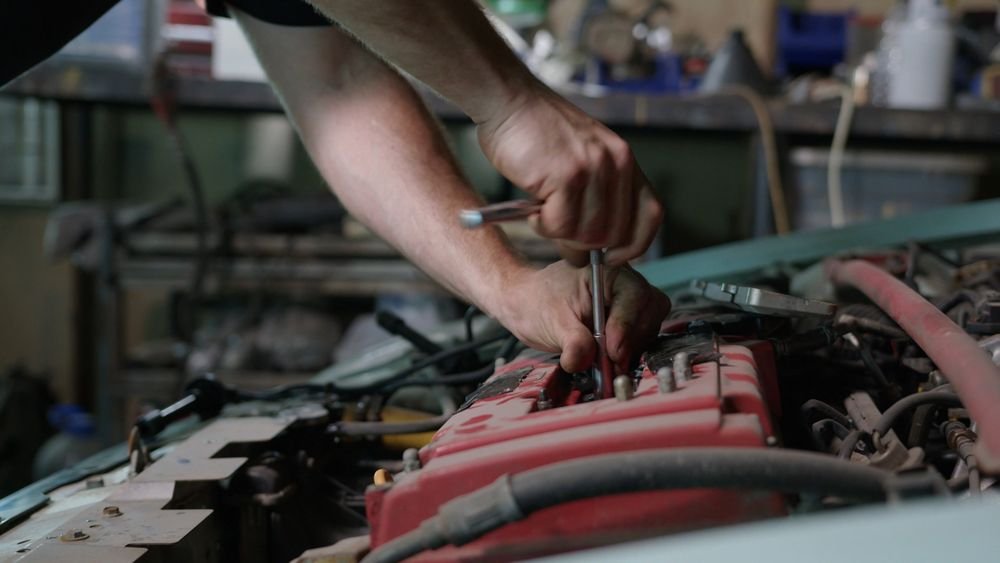 Automotive electrical and electronic services